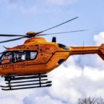 Rettungseinsatz: Hubschrauber landet mitten in Wohnviertel