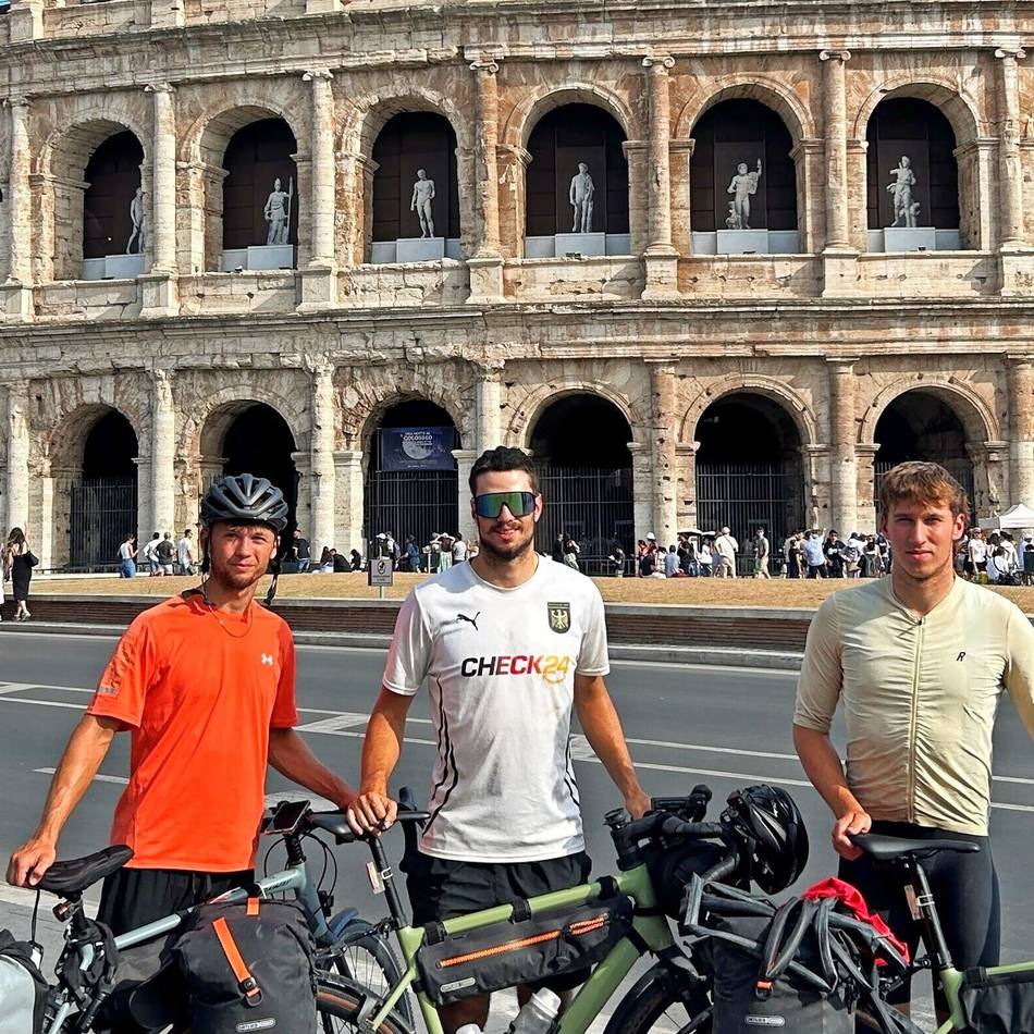 Schüler aus Wesel: Mit dem Fahrrad von Haldern nach Rom