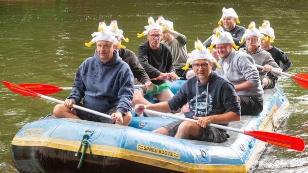 Sommerfest in Krudenburg – Die schönsten Bilder vom Bootsrennen