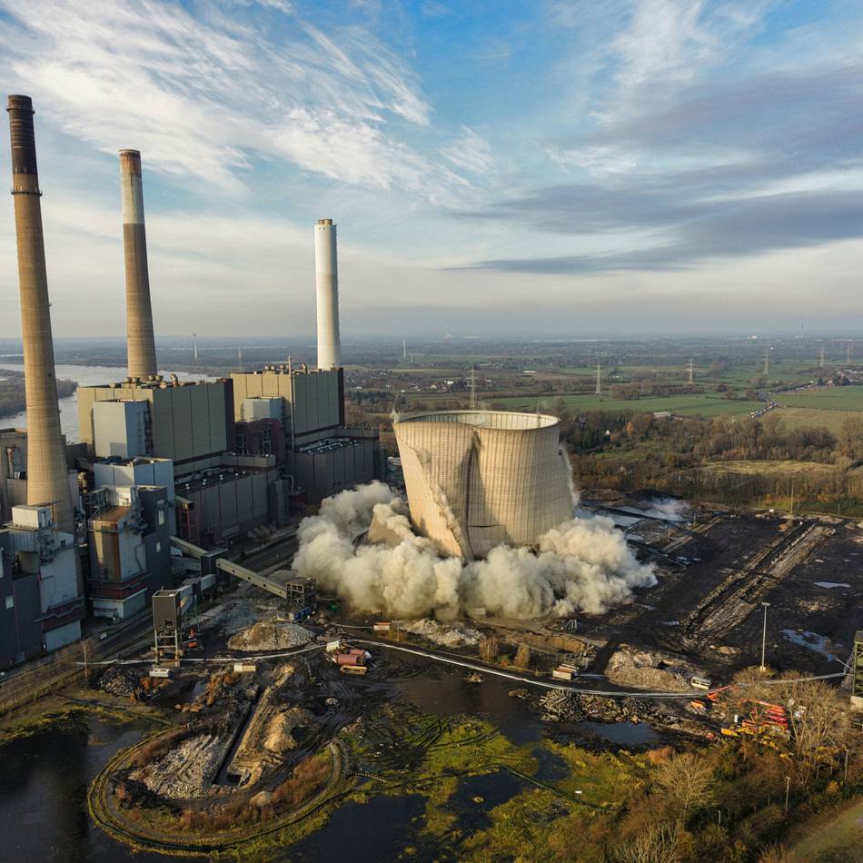 Tragisches Unglück in Voerde: Tödlicher Unfall bei Abbrucharbeiten am Kraftwerk