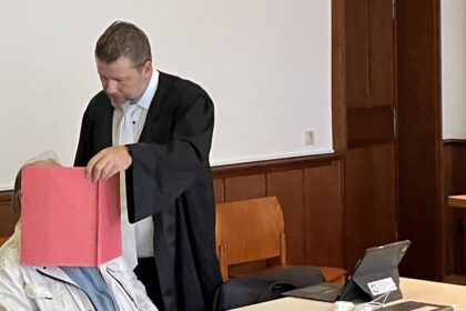 Angeklagter aus Dinslaken: „Perfides Belohnungssystem“ – Musiklehrer wegen sexuellen Missbrauchs verurteilt