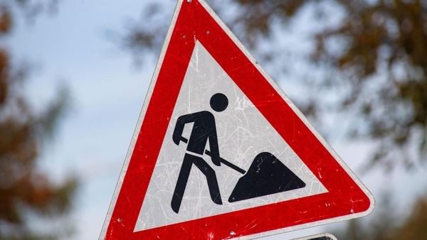 B8 in Dinslaken: Wanderbaustelle wird Verkehr beeinträchtigen