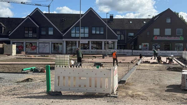 Baustelle Marktplatz: Bürger beschwert sich – Gemeinde handelt