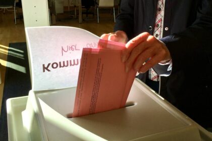 Bezirke in Moers und Dinslaken betroffen: Wahlpanne auf Kreisebene festgestellt – das sind die Folgen