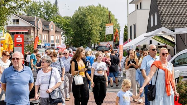 Blickpunkt Spellen: Das ist das Programm des Dorffestes