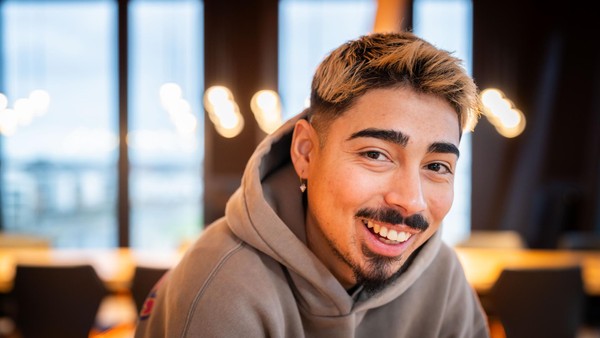 Comedian Tony Bauer in Dinslaken: „Mein Leben ist der Wahnsinn“