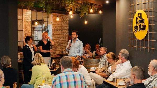 Dinslaken: Eine besondere Mittagspause mit dem Parteichef