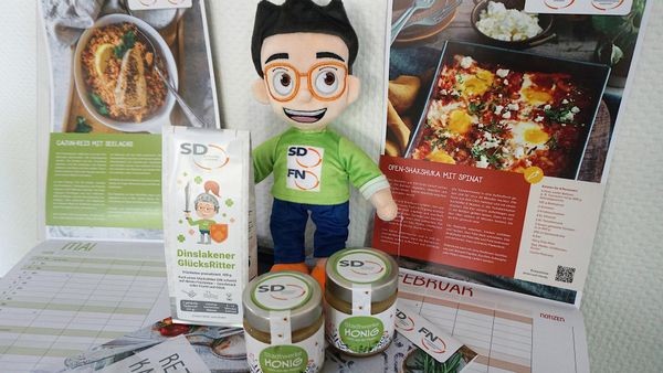 Dinslaken: Kalender mit leckeren Rezepten für guten Zweck