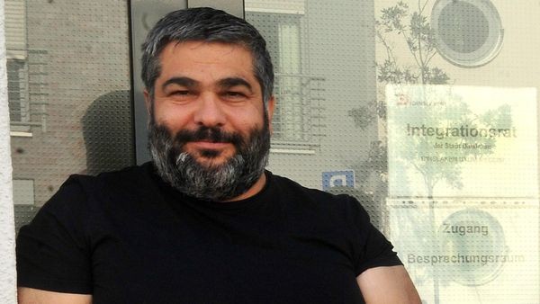 Dinslakener Politiker wettert gegen AfD - und gegen Brandmauer