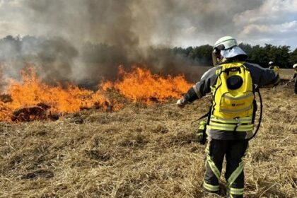Feuerwehr Hünxe übt Bekämpfung von Vegetationsbränden