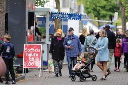 Heimliches Highlight in Dinslaken: Dorffest Hiesfeld begeistert