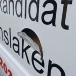 Loch in Wahlkampfauto geschnitten – Staatsschutz eingeschaltet