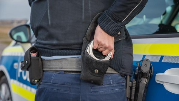 Polizeieinsatz beim Waikiki: Gast griff Security und Beamte an