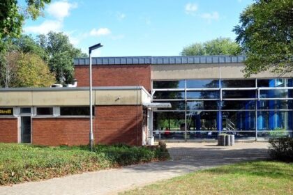 Poolparty im Hallenbad Voerde: Das wird Kindern geboten