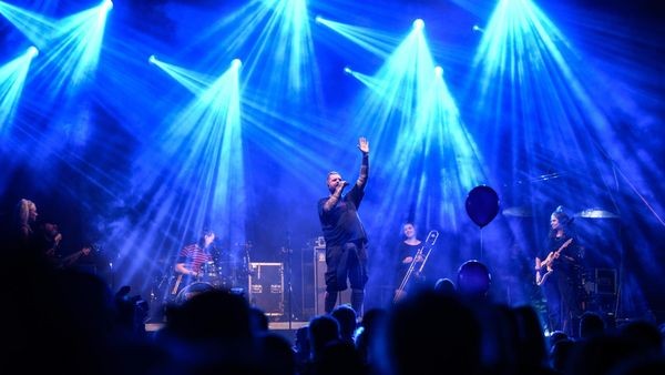 Voerde/Hünxe: Rock am See mit einem grandiosen Feuerwerk