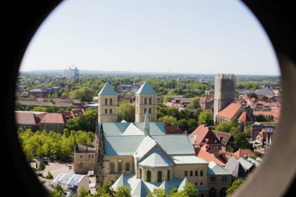 Zahl der Katholiken sinkt weiter: Bistum Münster kündigt neue Sparmaßnahmen an