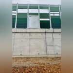 Bahnstrecke Dinslaken: Rettungstür hängt in der Luft – so erklärt das die Bahn