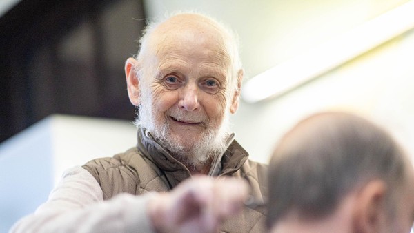 Friseur Peter Wecke fast 70 Jahre in Lohberg: „Das waren schon schöne Zeiten“