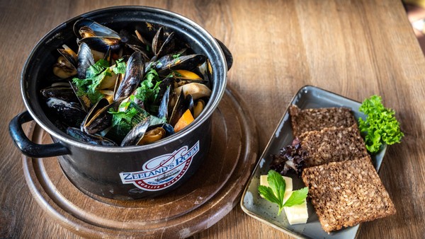 Muscheln essen in Dinslaken, Voerde, Hünxe: Restaurants, Angebote und Preise