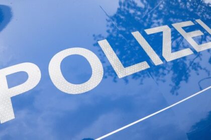 Voerde: Diese Schäden richteten Täter in einem Ladenlokal an