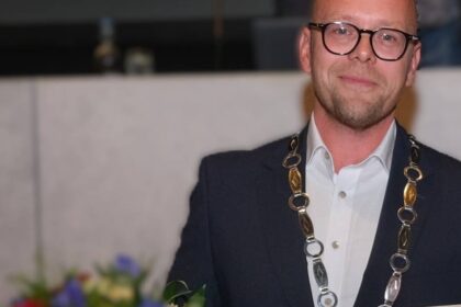 Ab jetzt in Dinslaken: Der dauerverliebte neue Bürgermeister