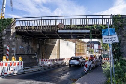 Betuwe-Ausbau Voerde: Unterführung Poststraße bald gesperrt – so wird umgeleitet