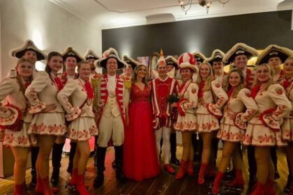 Geheimnis gelüftet: Dirk I. und Steffi I. regieren die Alt-Walsumer Jecken