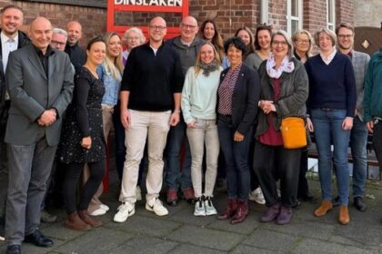 Herzlicher Empfang für Dinslakens Bürgermeister Simon Panke - mit Überraschung