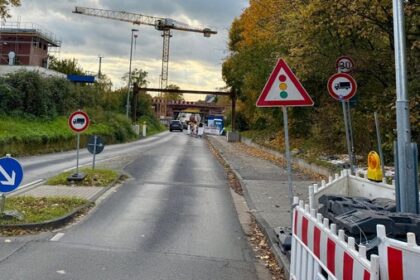 Krasser als B8 in Dinslaken: DB trickst eigene Höhenbeschränkung in Voerde aus