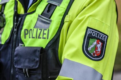 „Mut bewiesen“: Polizist aus Dinslaken mit Rettungsmedaille ausgezeichnet