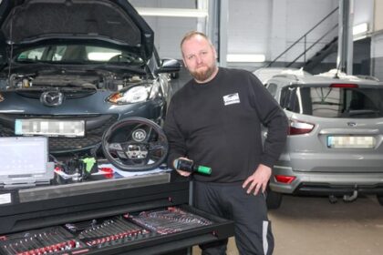 Neue Kfz-Werkstatt in Voerde: Kai Lehmann erfüllt sich seinen „Lebenstraum“