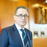 Notar aus Dinslaken: Der Mann, der vors Bundesverfassungsgericht zog und gewann