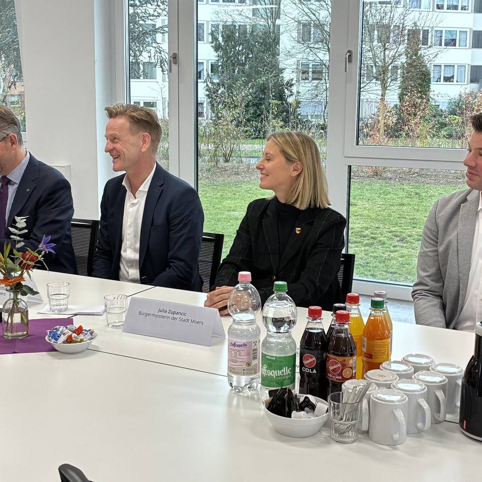 Notfallsanitäter-Schule in Moers: „Es geht darum, leben zu retten“