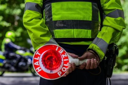 Polizeikontrollen im Kreis Wesel: Über 200 Verkehrsverstöße, vier Strafverfahren