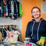 Second-Hand-Shop „Kleine Monster“ in Voerde: Hier gibt‘s Klamotten ab 40 Cent