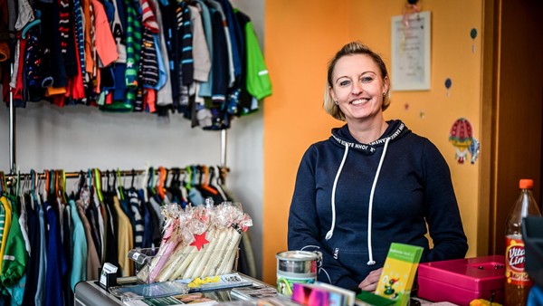 Second-Hand-Shop „Kleine Monster“ in Voerde: Hier gibt‘s Klamotten ab 40 Cent
