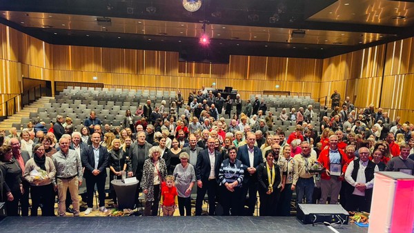 Stadt Dinslaken würdigt Ehrenamtler: Das sind die Preisträger 2025