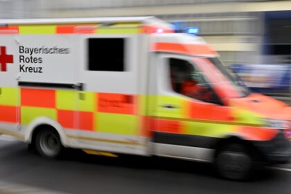 Unfall in Dinslaken: 76-jähriger Mann aus Oberhausen wurde schwer verletzt