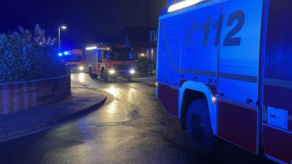 Verpuffung im Haushalt: Person in Dinslaken schwer verletzt