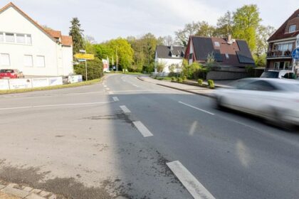 Wichtige Ampel für Einmündung Breiter Deich in Voerde: Wann der Bau starten soll