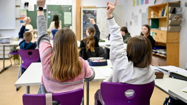 Auswärtige Schüler abweisen? AfD Dinslaken fordert Ausnahmeregelung
