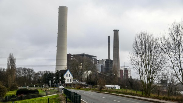 Kraftwerk Voerde: Kamin wird bald gesprengt – ein „einschneidendes Ereignis“
