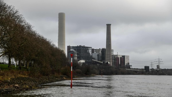 Kraftwerk Voerde: Kaminsprengung – warum kurz vor Weihnachten?