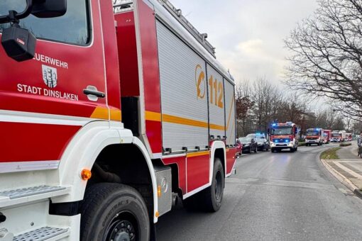 Mittags in Dinslaken: Essen angebrannt – Feuerwehr im Großeinsatz