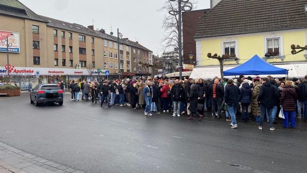 Wegen Weihnachts-Frühschoppen: „Party-Meile“ in Dinslaken wird gesperrt