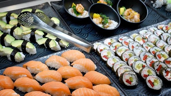 „All you can eat“ in Dinslaken und Voerde: Alle Angebote und Preise im Überblick