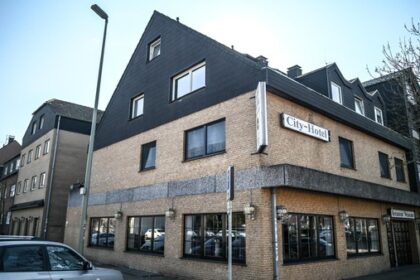 Dinslakener City Hotel geschlossen: Das sagt der Inhaber der Immobilie