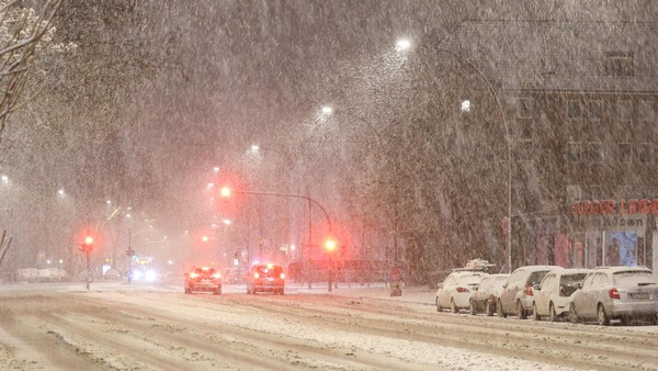 Frost und Glätte in Moers, Wesel, Dinslaken: Wie lange bleibt der Schnee liegen?