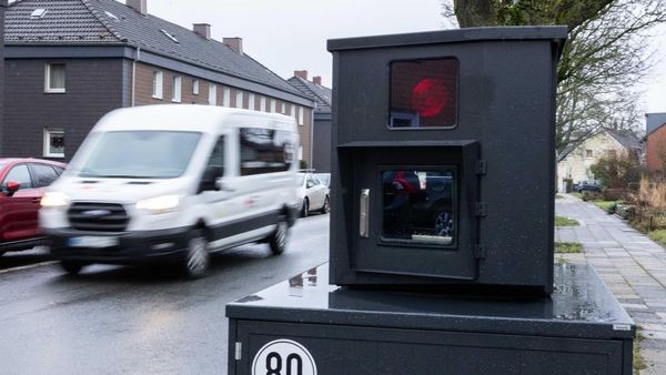 Geschwindigkeitskontrollen: Hamminkeln bekommt eigenen Blitzer ohne Personal