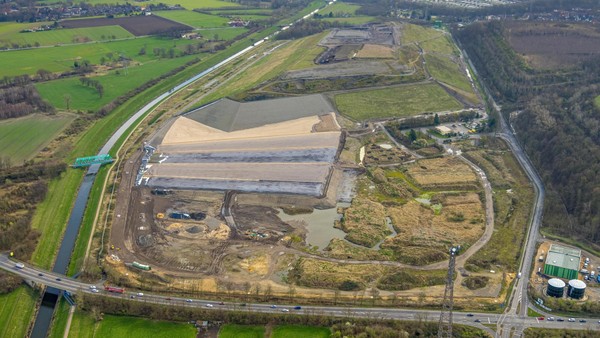 Hochwasserschutz und Renaturierung an der Emscher in Dinslaken